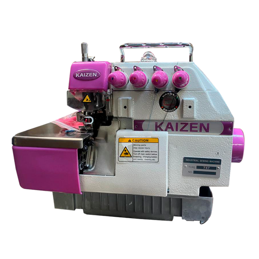 MÁQUINA OVERLOCK KAIZEN PINK 747 TABLERO ALTO